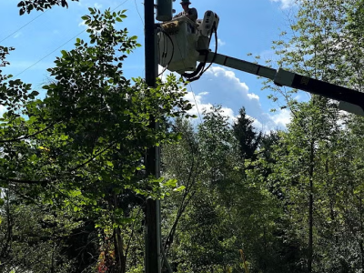 bucket-truck